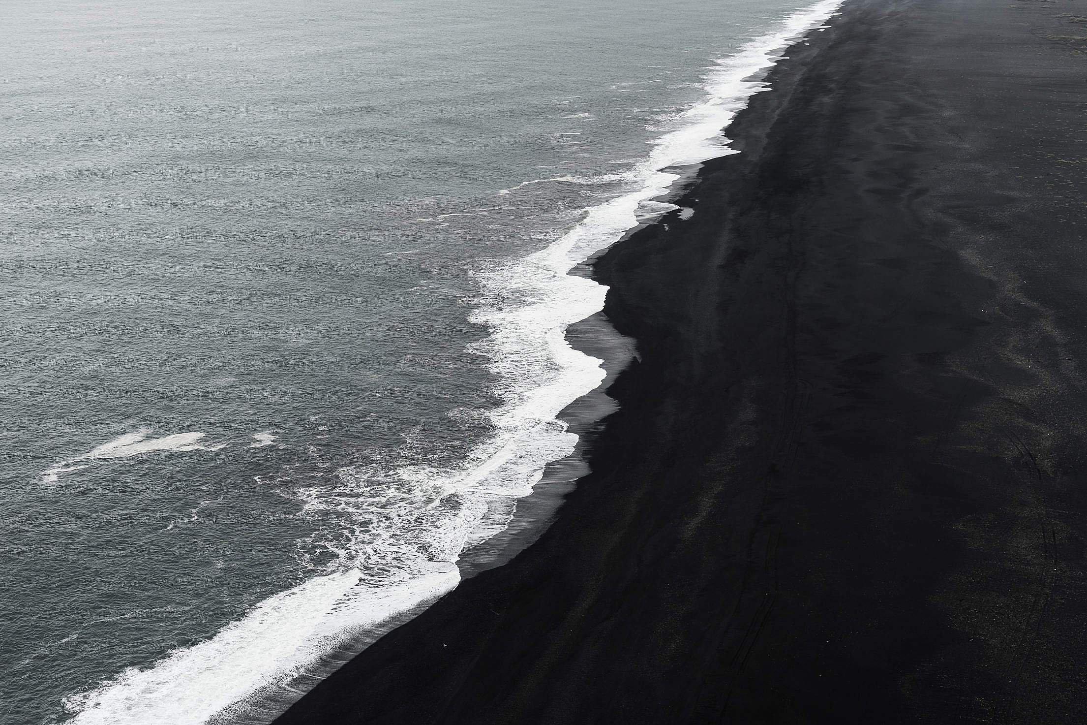 Black Beach Shoreline on Iceland Free Stock Photo