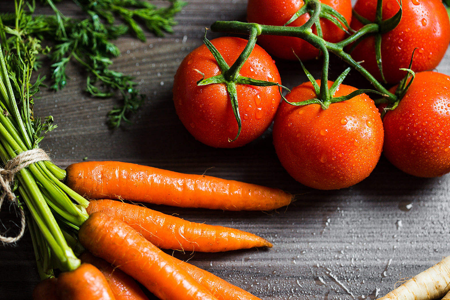 Carrots and Tomatoes Close Up Free Stock Photo | picjumbo