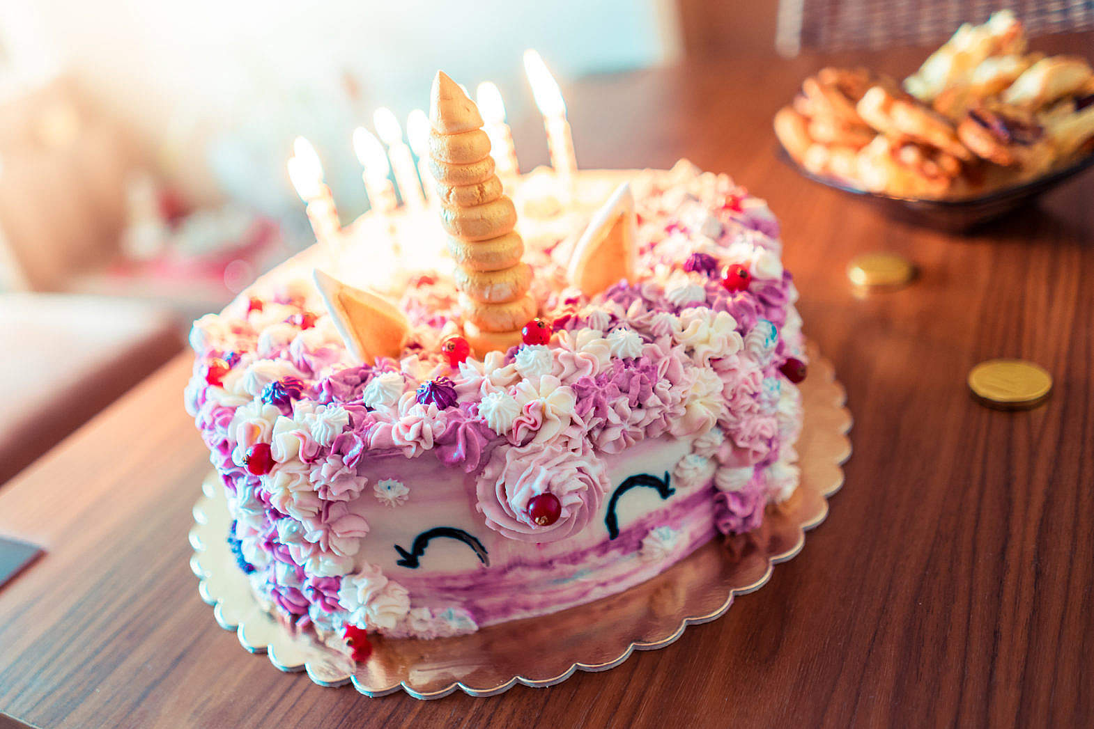colorful unicorn birthday cake free stock photo picjumbo