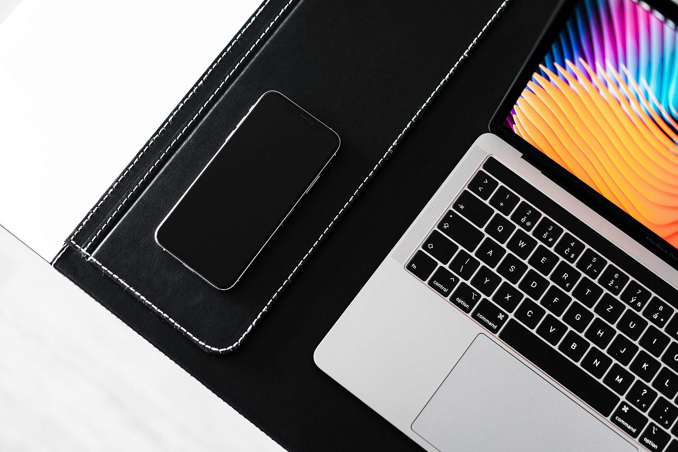 Modern Laptop with Smartphone 2019 Free Stock Photo