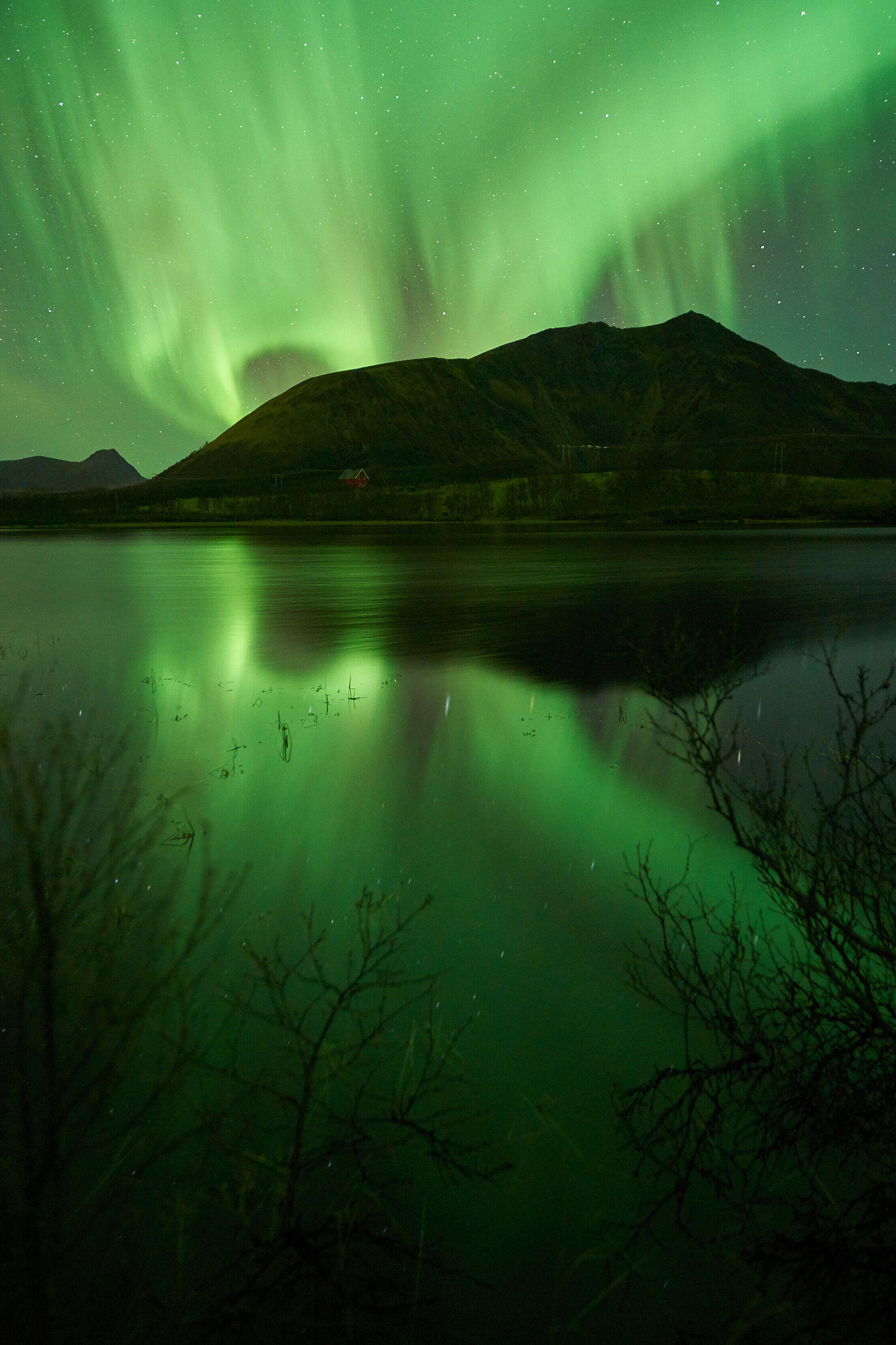 Northernlights Reflection on a Lake Free Stock Photo