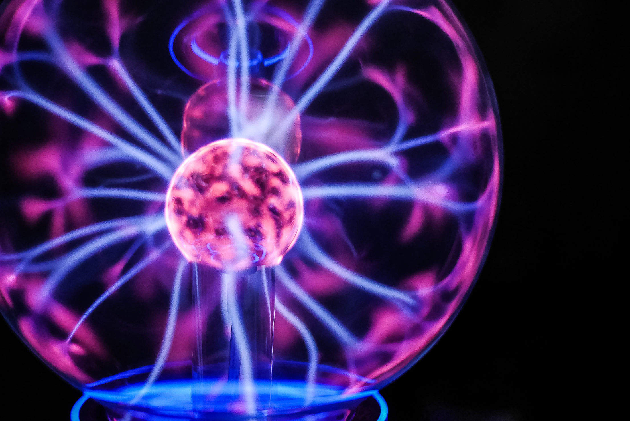 (click to download) Plasma Ball Light Lamp FREE Stock Photo