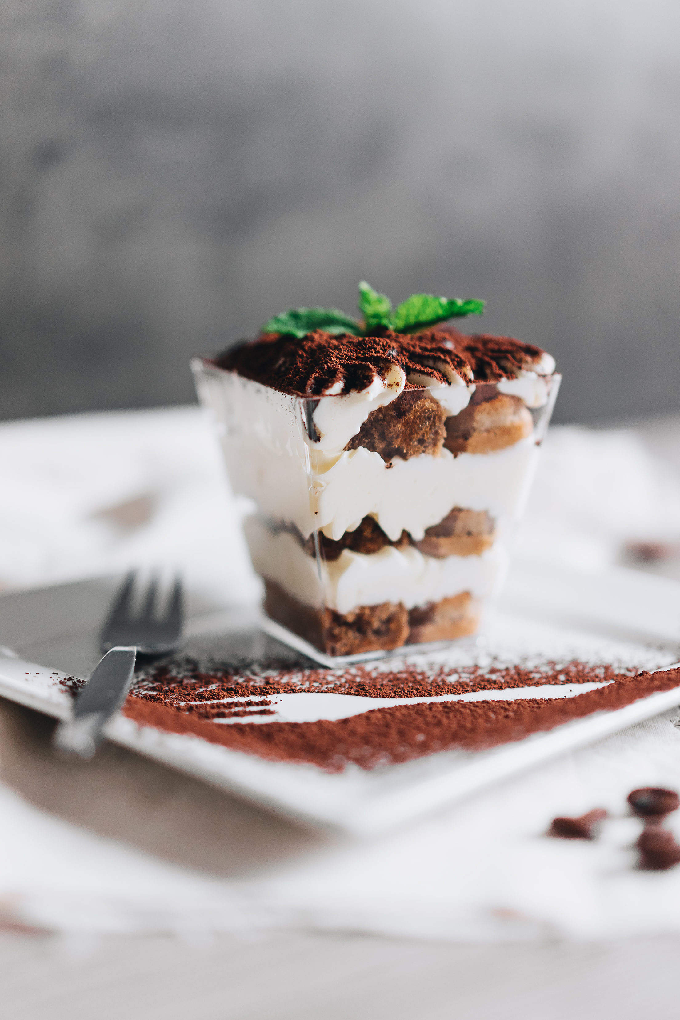 cdn./sa/ra/saras-tiramisu-cup-d.jpg